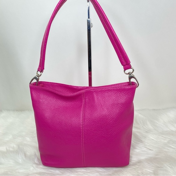 Elegant Pink Leather Shoulder Bag